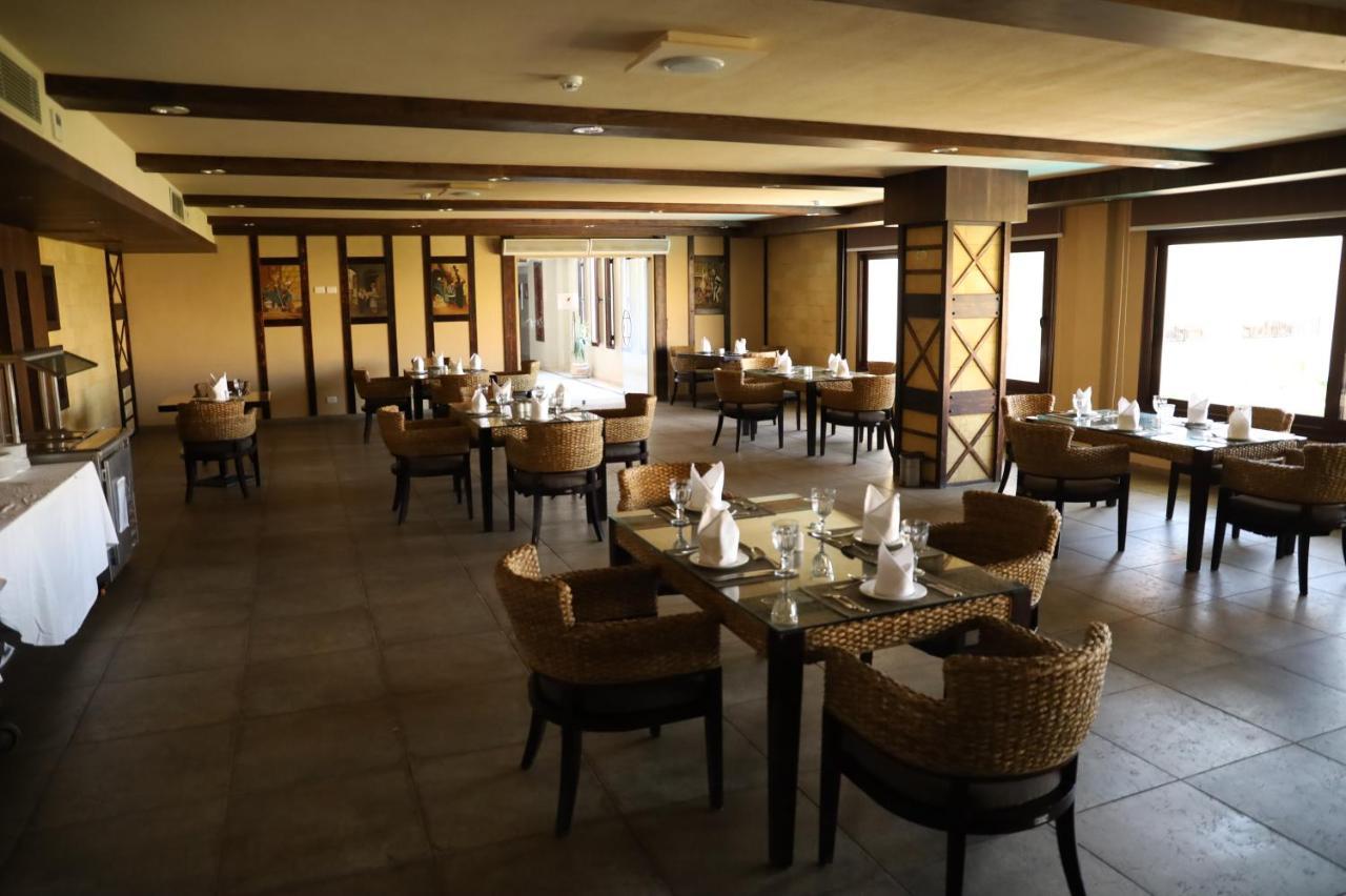 Panacea Suites Hotel Borg El Arab Eksteriør billede